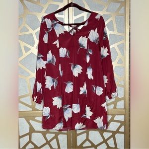 Cynthia Steffe‎ Floral V-Neck Split Sleeve Shift Dress